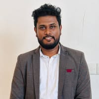 Tharindu Chandrasena - Co-Founder & Senior Graphics Designer